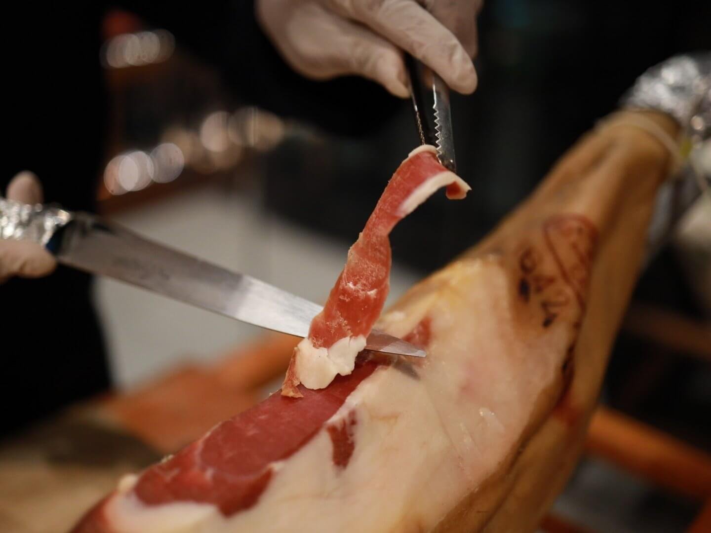3 luismulero-corte-jamon-iberico-deshuesado-loncheado-perfilado-fregenal